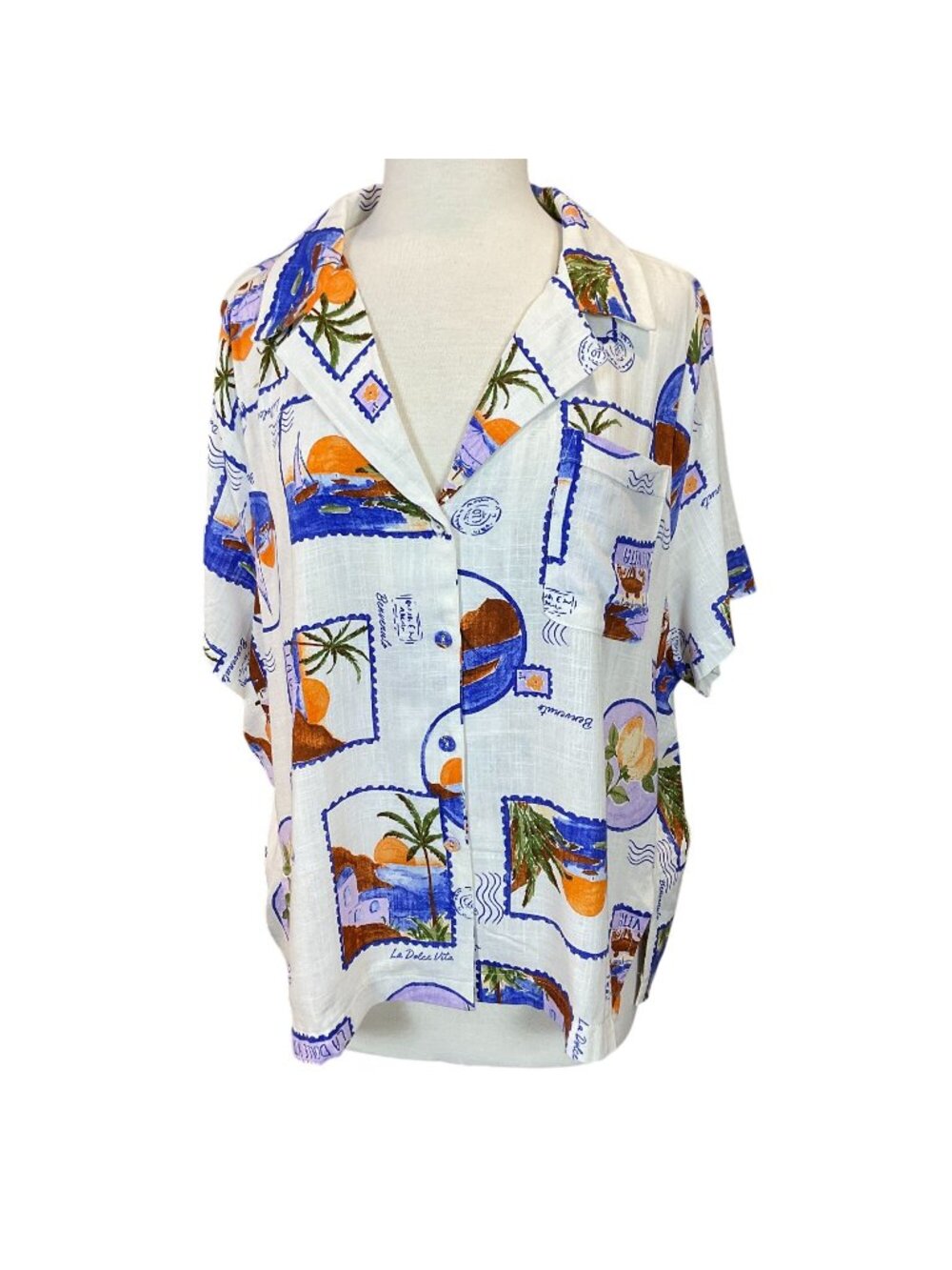 Paper Heart Linen Blend La Dolce Vita Postcard Print Button Up Camp Shirt L NWT